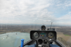 Segelflug_F-Schlepp-in-Linkenheim-ueber-Baggerseen-und-Wiesen