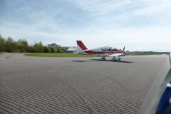 Segelflug_letzter-Kontrollblick-von-der-Schlepppilotin